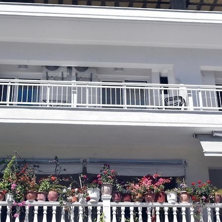 Giorgos-Fenia Apartments Paralía 외부 사진