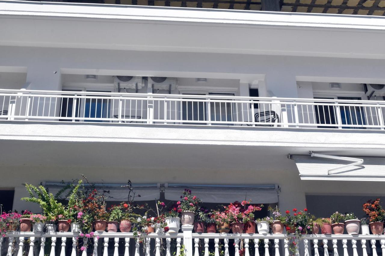 Giorgos-Fenia Apartments Paralía 외부 사진